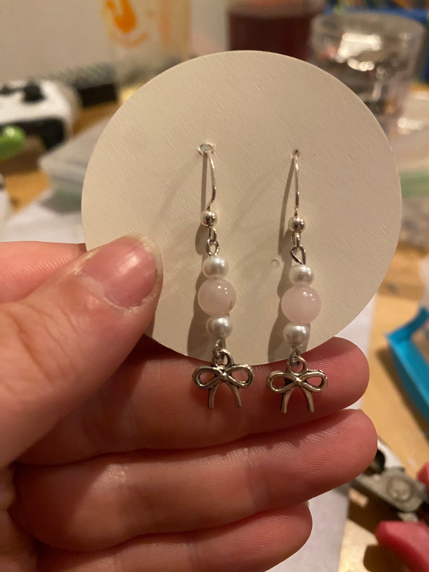 Cat’s Eye Bow Earrings